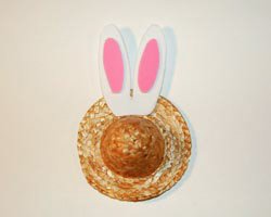 Easter bunny pin