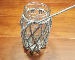 yarn knot mason jar